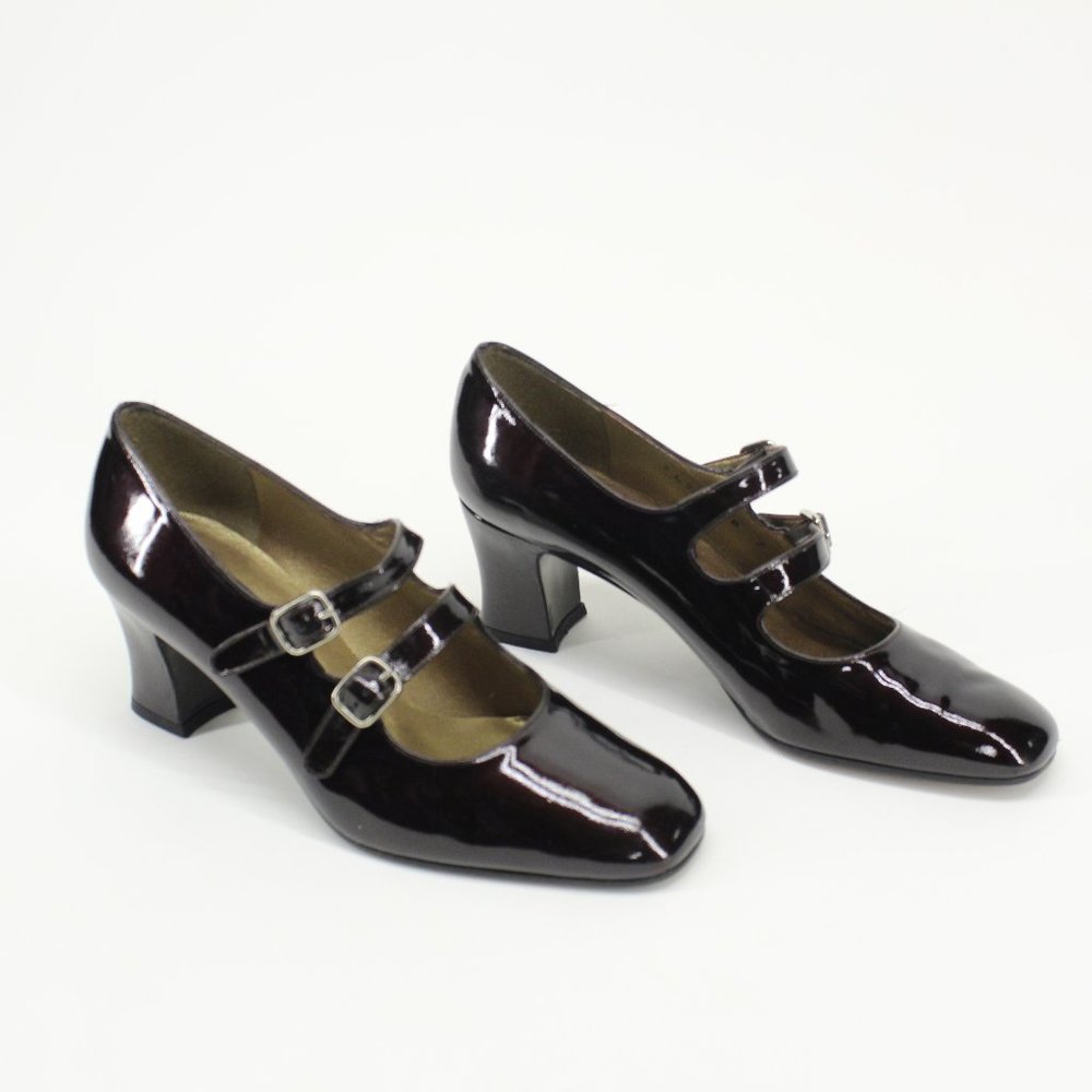 Vintage Stuart Weitzman Patent Leather Mary Janes